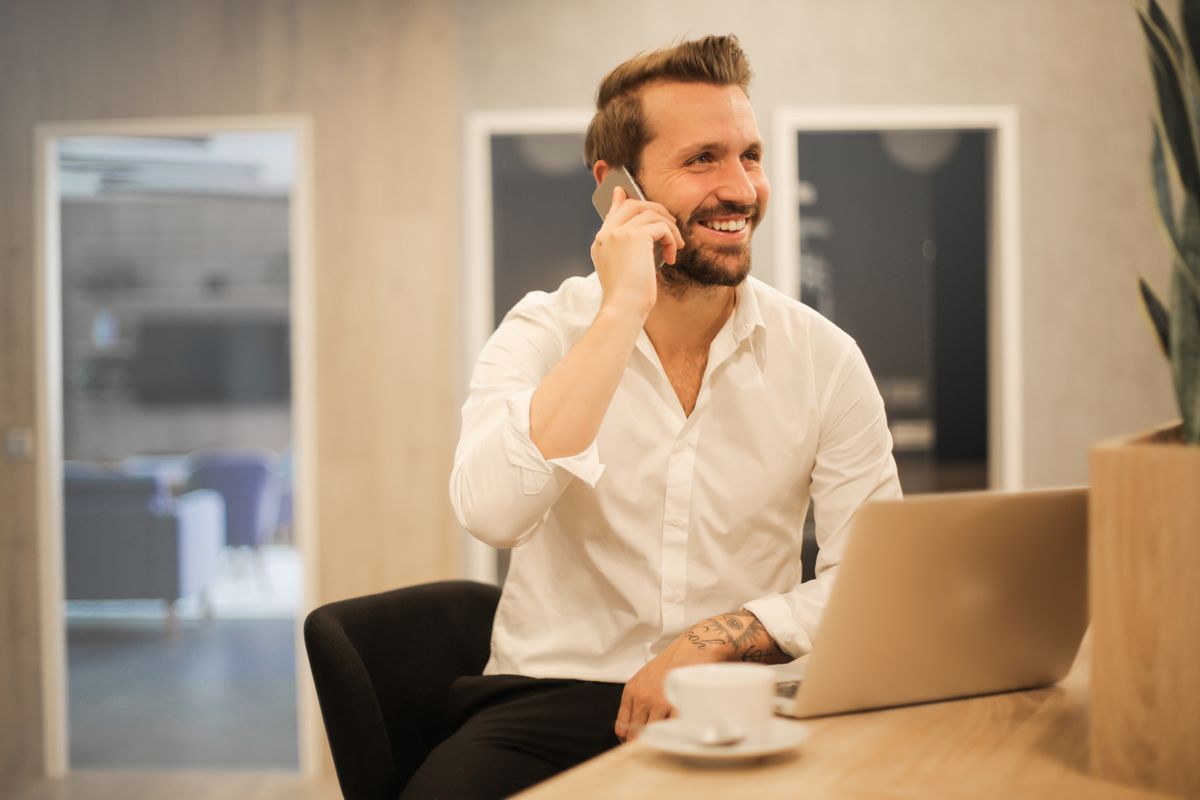 RandFin client using a smartphone
